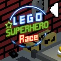 La Carrera De Superhéroes De Lego