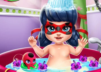 चमत्कारी हीरो बेबी बाथ खेल का स्क्रीनशॉट